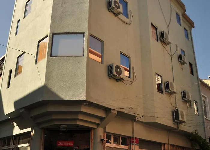 Lotus Hotel